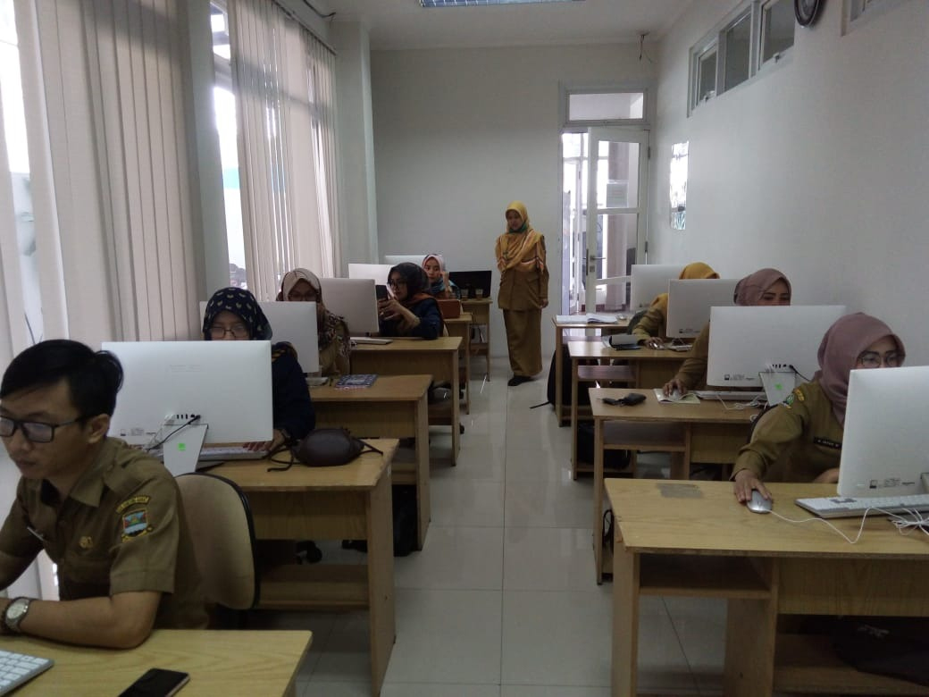 E-Learning Manfaatkan Teknologi Informasi