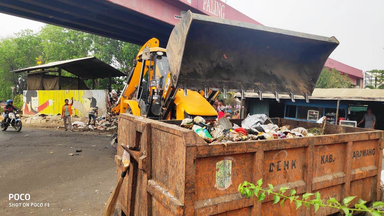 DLHK Angkut Sampah Hingga Titik Nol