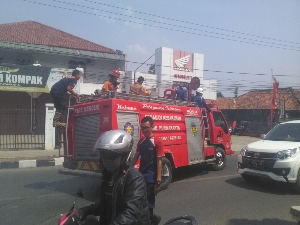 Sehari Dua Kebakaran, Disdamkar PB Nyaris Kewalahan