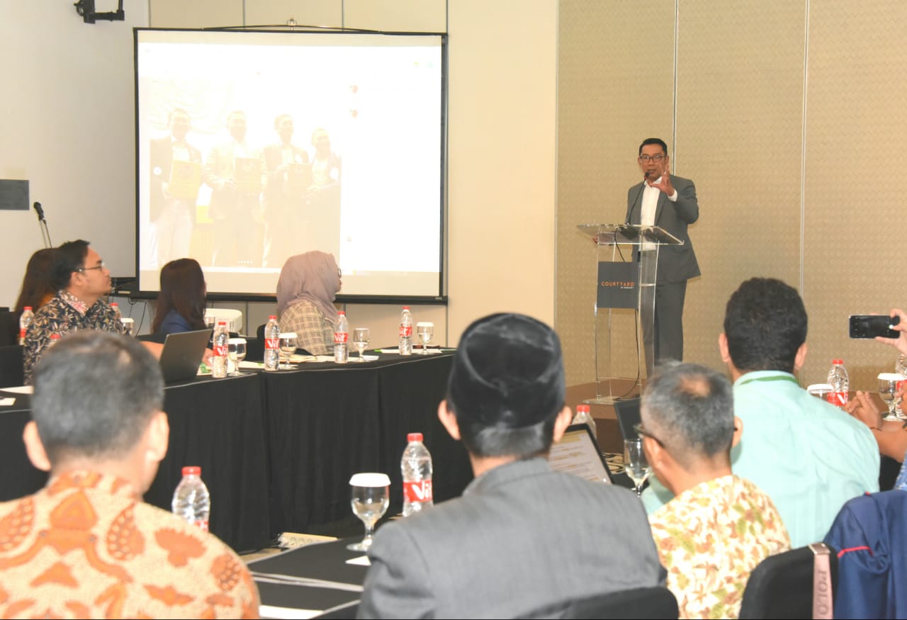 Gubernur Jabar Beri Arahan dalam Cloud Workshop Digital Transformation