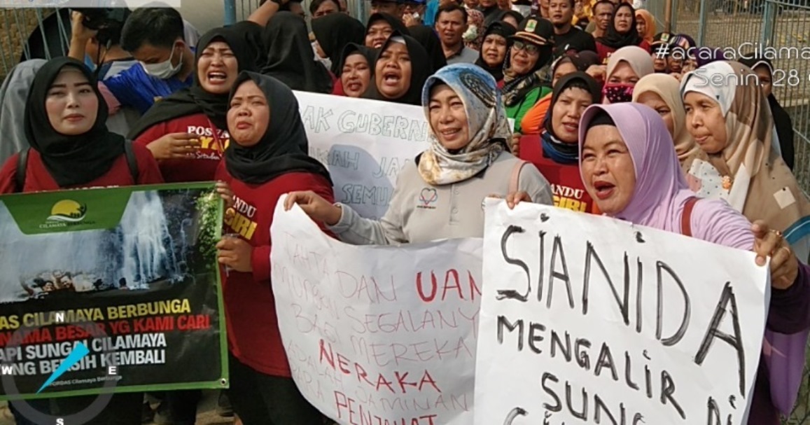 Inisiasi Gerakan Bersih Sungai Cilamaya