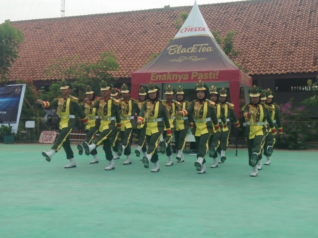 SMP BP Almuthohhar Raih Juara Dua Loba Baris Berbaris