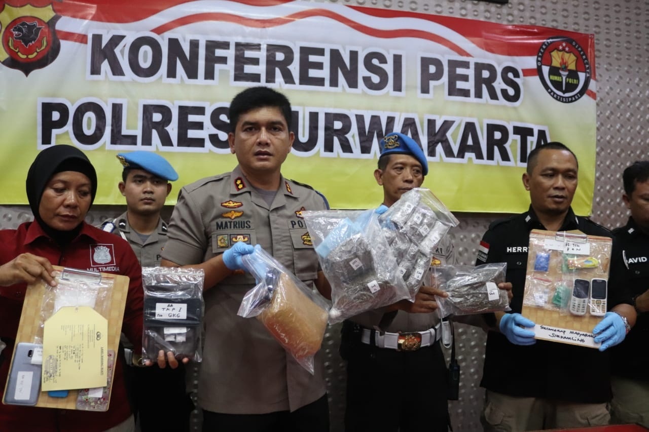 Satuan Reserse Narkoba Polres Purwakarta Ungkap 29 Kasus