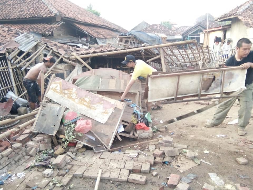 Rumah di Tiga Desa Roboh Diterjang Hujan Angin