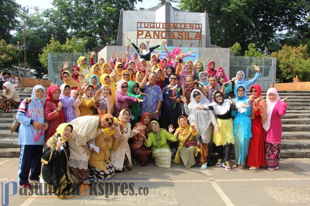 Porpi Subang Santuni Anak Yatim dan Petugas Kebersihan di Hari Ibu