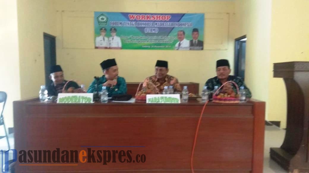 Pemkab Kucurkan Bosda Madrasah Rp 1,7 Miliar