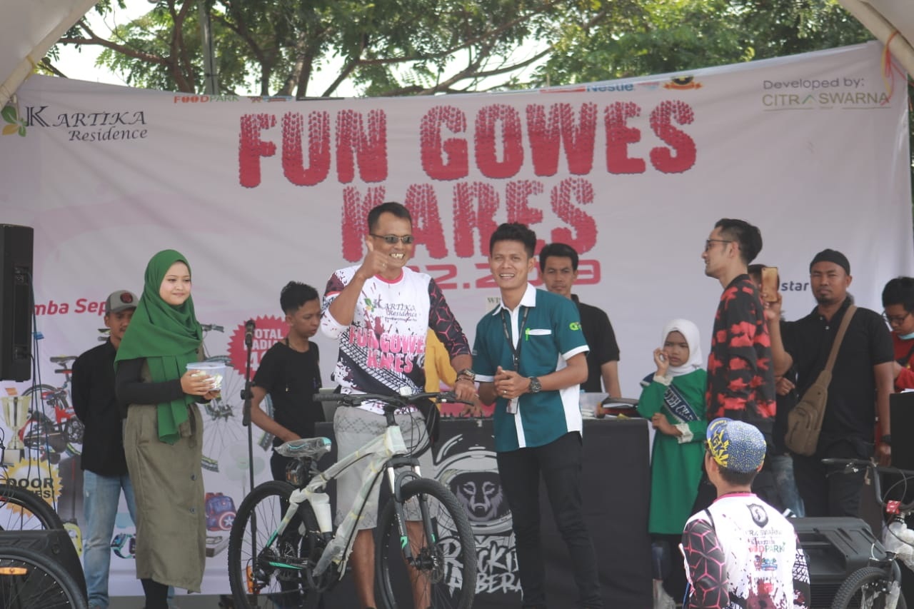 Kartika Residence Karawang Gelar Fun Gowes