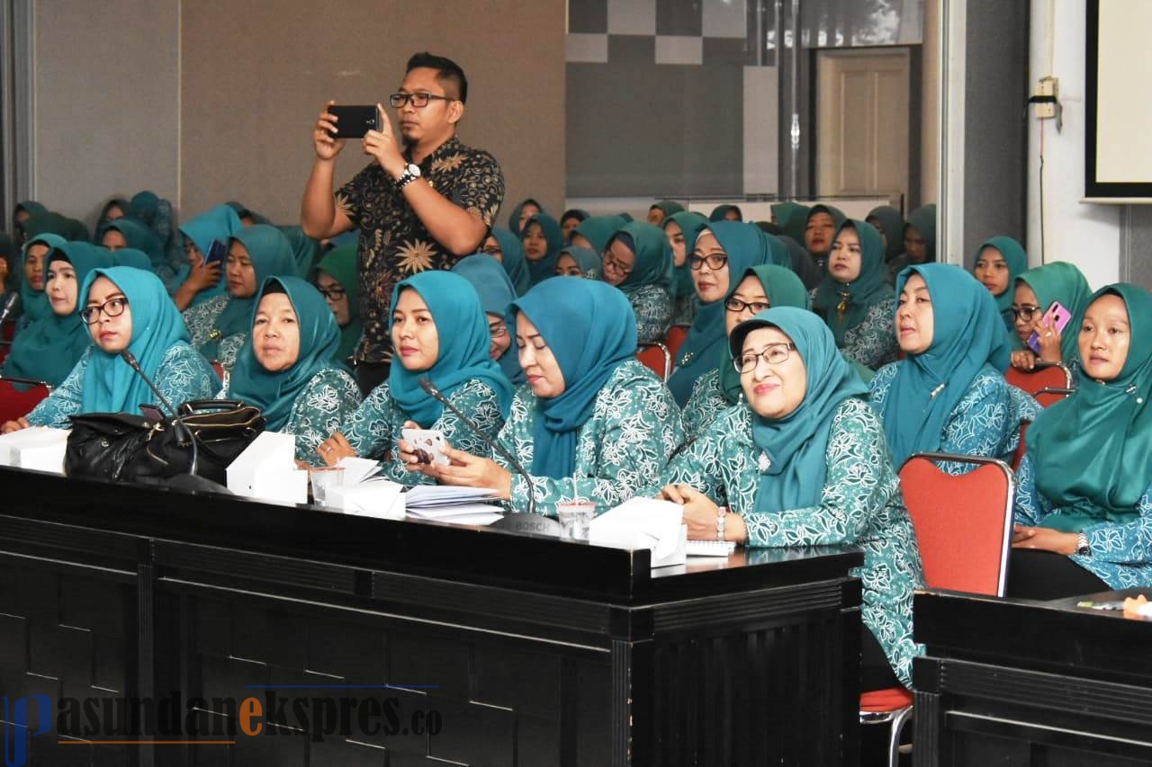 Ida: Perempuan Berkontribusi Besar dalam Pembangunan