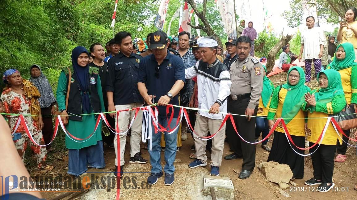 Jembatan Gantung Pelangi Diresmikan