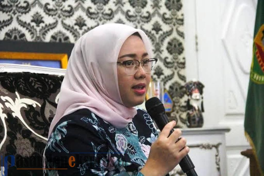 Sambut Hari Ibu, Pemda Gelar Festival Kebaya