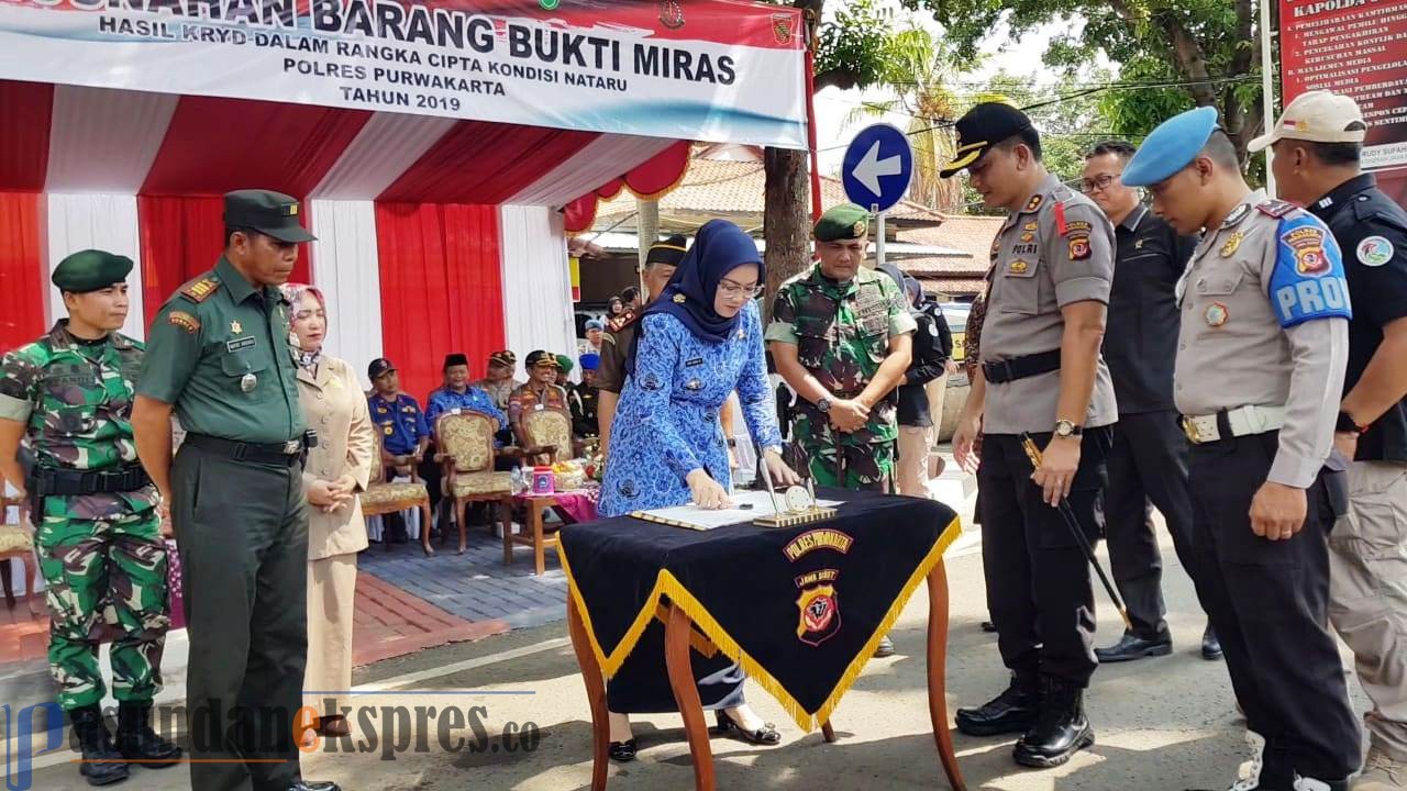 Polres Purwakarta Targetkan Zero Peredaran Miras