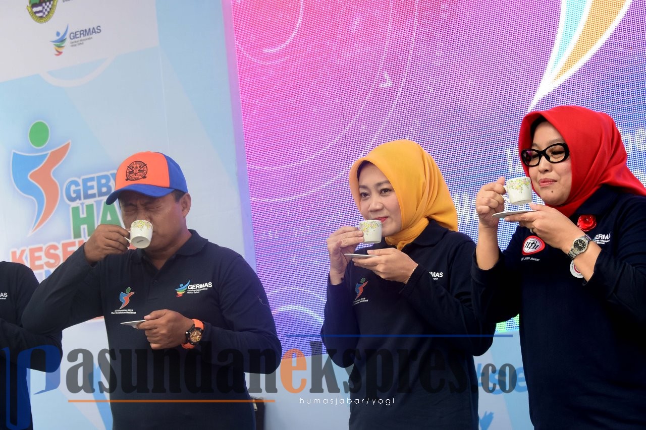 Hari Kesehatan Nasional, Jabar Canangkan Gelar Bugar dengan Jamu