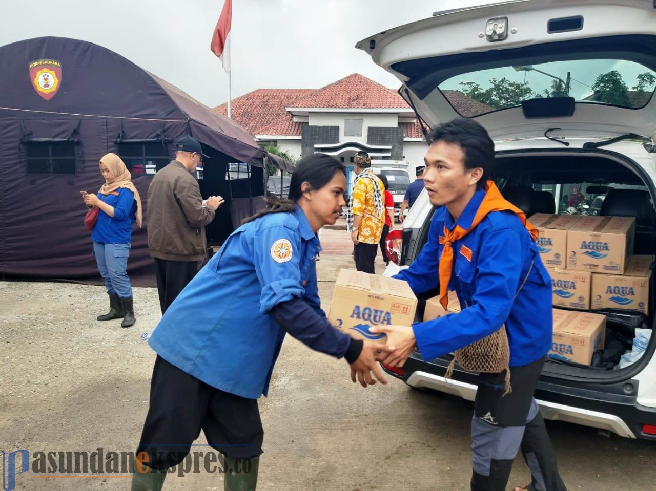 Lepas dari Masa Berduka, Mapalaska Terjun Bantu Tangani Banjir