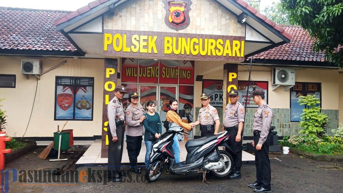 Polsek Bungursari Serahkan Dua Motor Warga