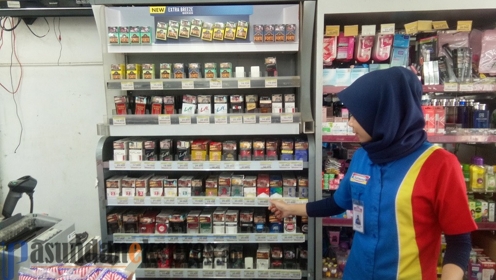 Harga Rokok Naik, Negara Harus Adil