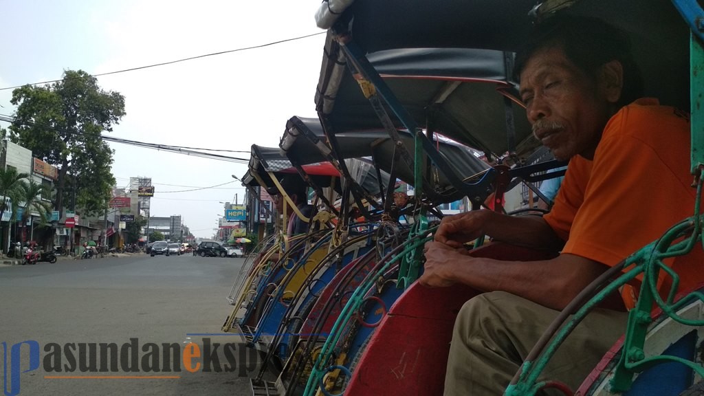 Ojek Online Merebak, Becak Kian Tergilas Kemajuan