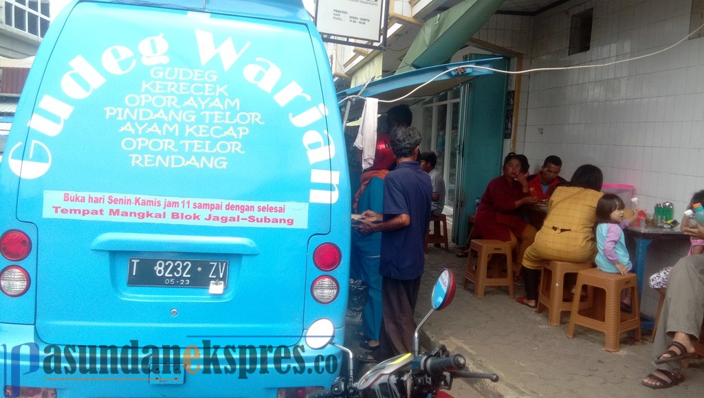 Menikmati Gudeg Warjan dengan Konsep Food Truck