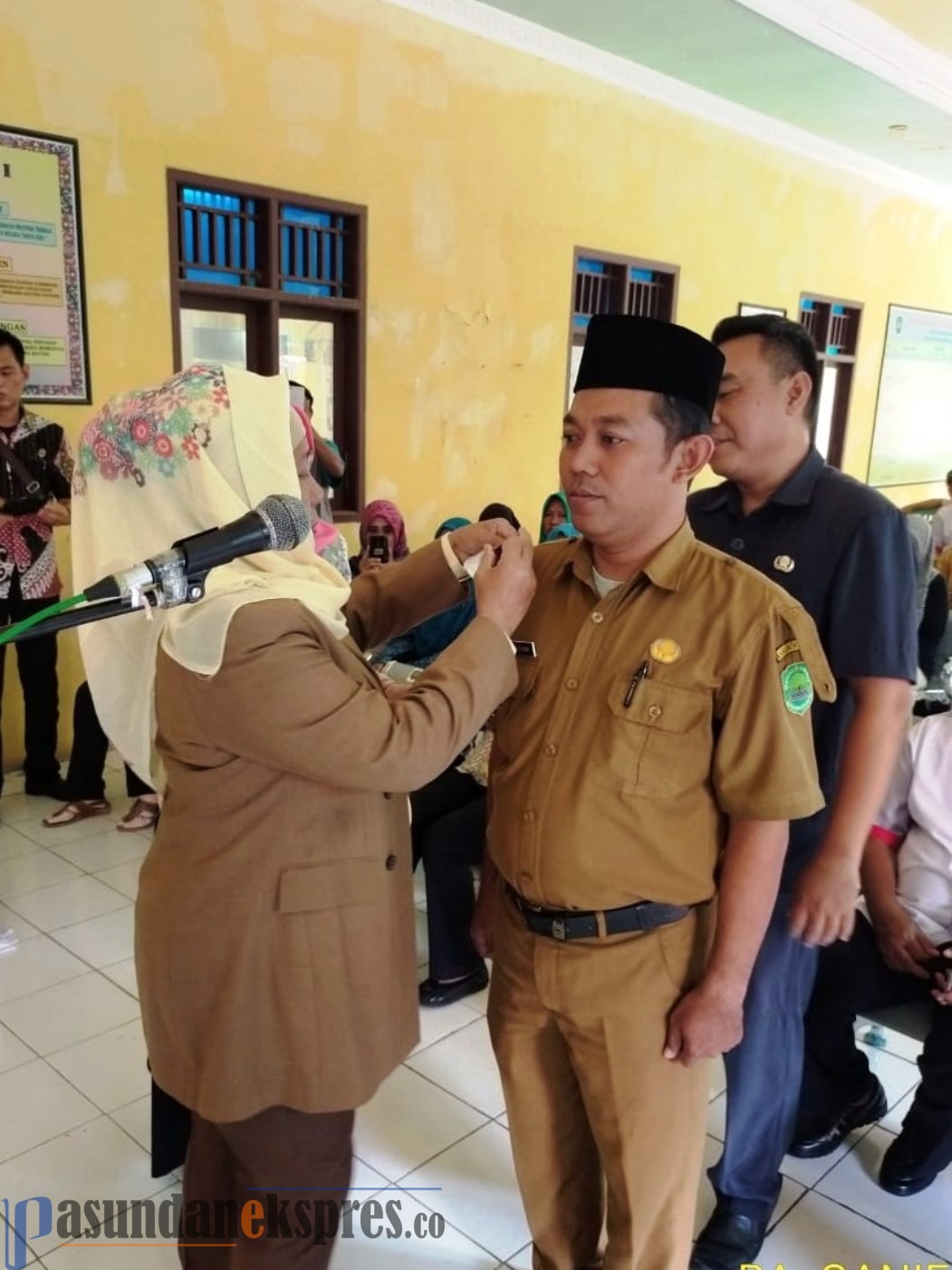 Pjs Kades Bongas Dijabat Kembali Cucu Permana