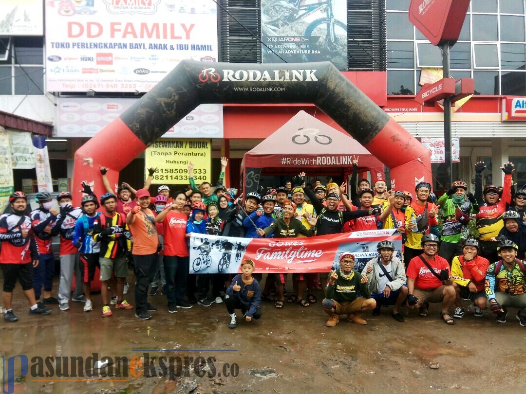 150 Peserta Ramaikan Gowes Family Time Bersama Rodalink