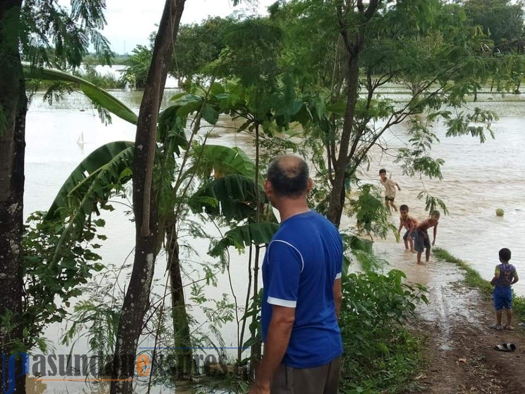 Ketinggian Kali Cipunagara 5,40 Meter Terus Meningkat hingga 5,70 Meter