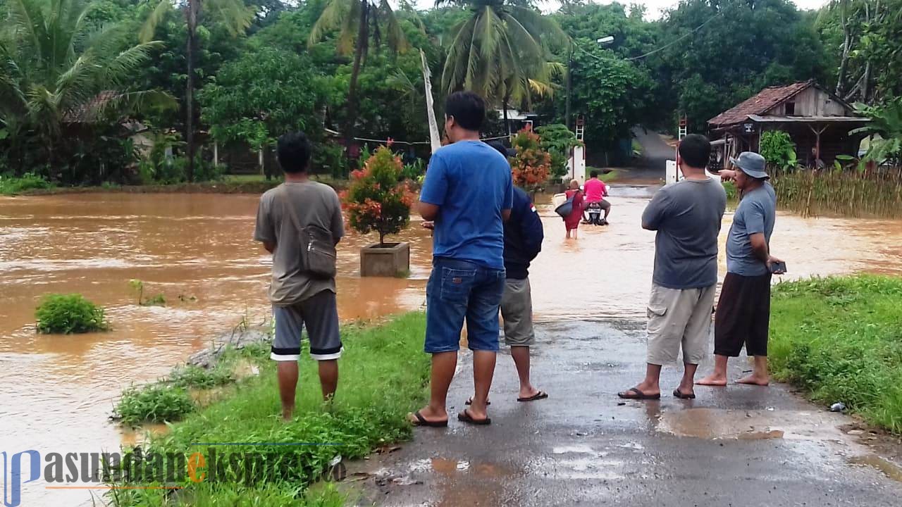 Sungai Kampung Pulo Harus Segera Dinormalisasi