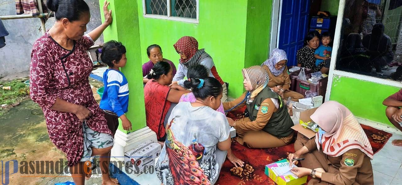 Dua Puskemas Terendam Banjir, 7 Pasien Rawat Inap Terpaksa di Evakuasi