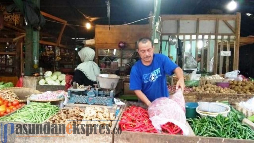 Bawang Bombay Tembus Rp 160.000 Per Kilogram