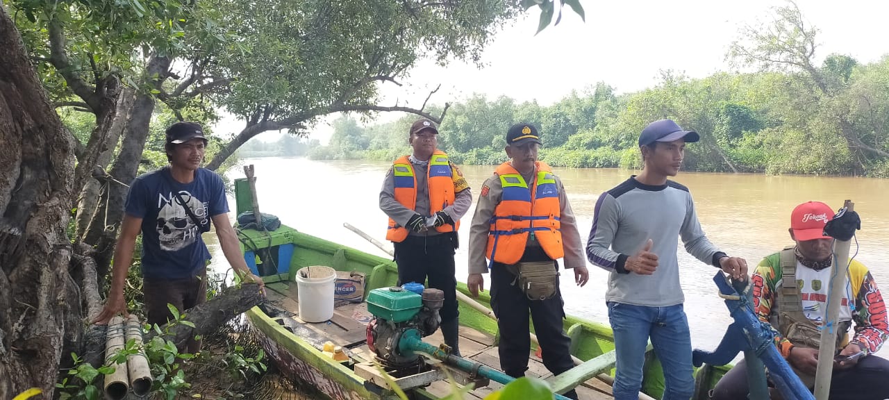 Perahunya Terapung di Tengah Laut, Nelayan Patimban Belum Kembali sejak Sabtu