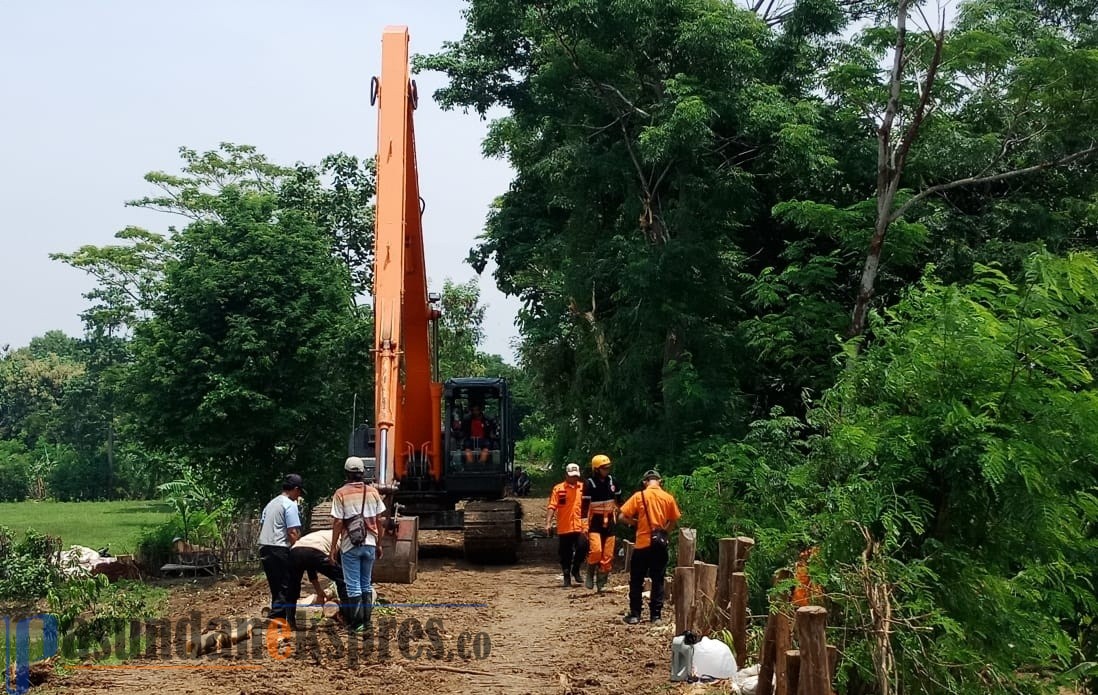 Tanggul Kali Cipunagara Desa Karangmulya Mulai Diperbaiki