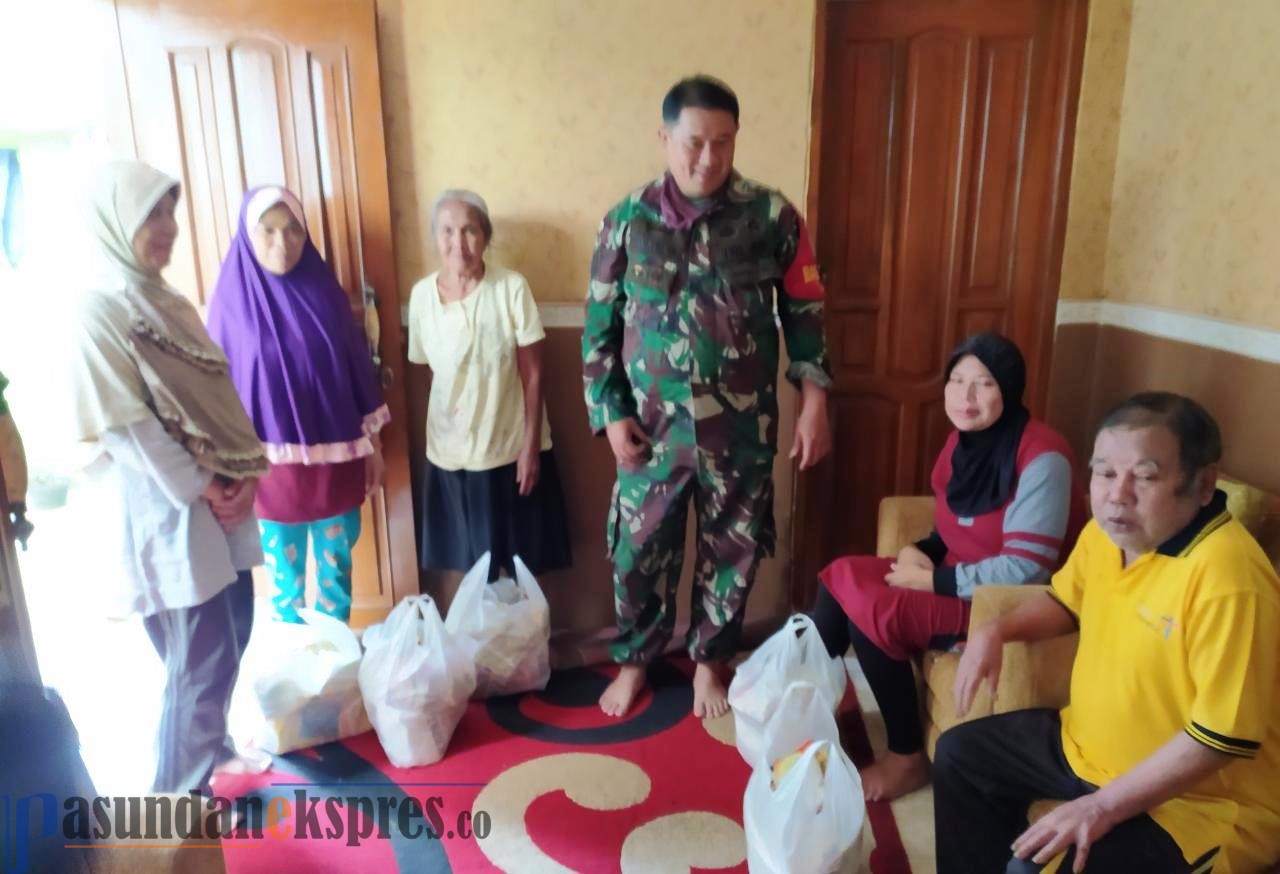 Bantu Warga, Serma Iwan Rela Potong Gaji