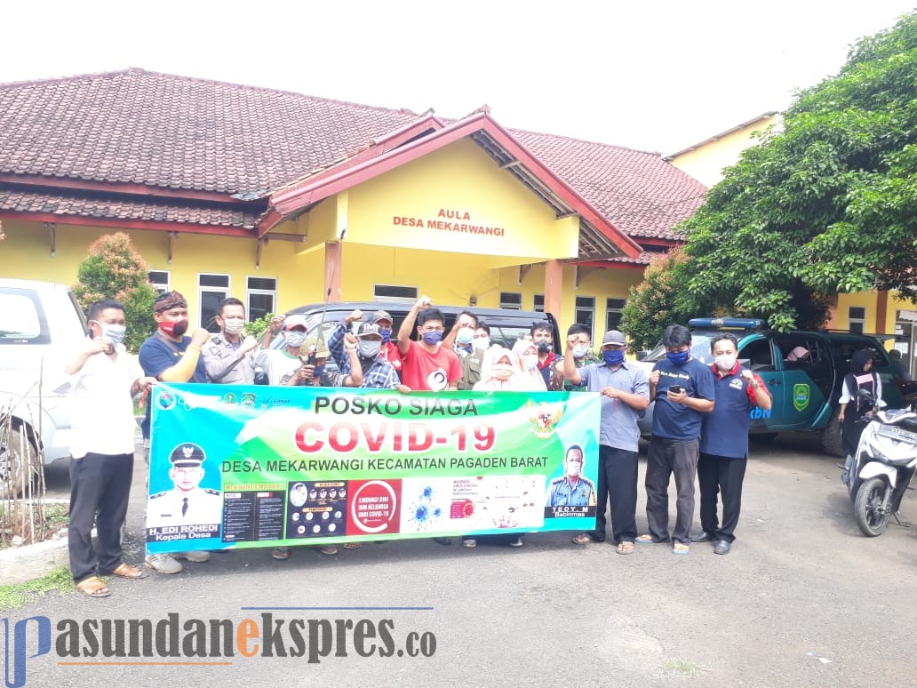 Cegah Covid 19 Pemdes Mekarwangi Semprot Disinfektan Pemukiman Warga