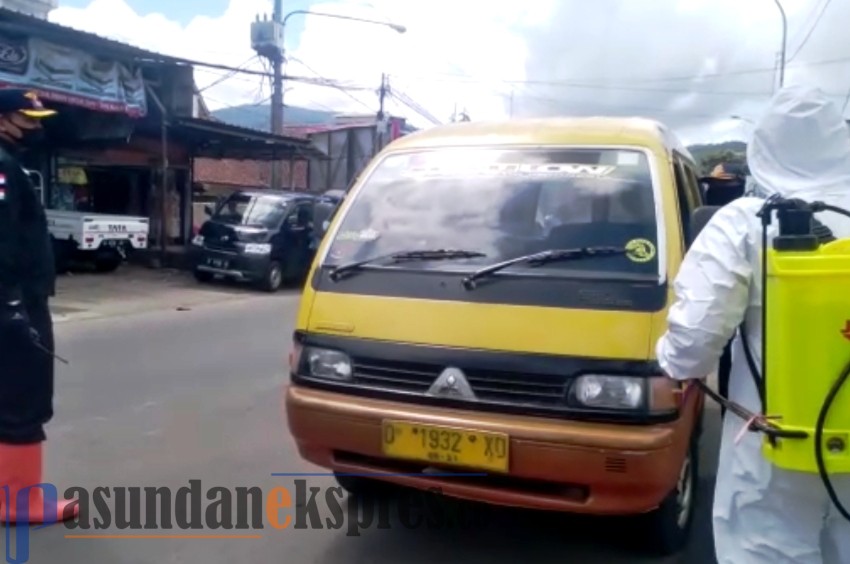 Sepi Penumpang Pasca Wabah Korona, Pendapatan Supir Turun Hingga 80 Persen