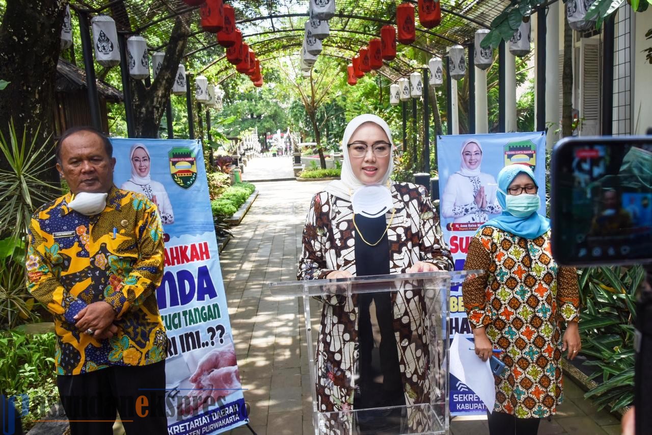 Pemkab Purwakarta Sisir Pusat Perbelanjaan, Wajib Pakai Masker Saat Kerja