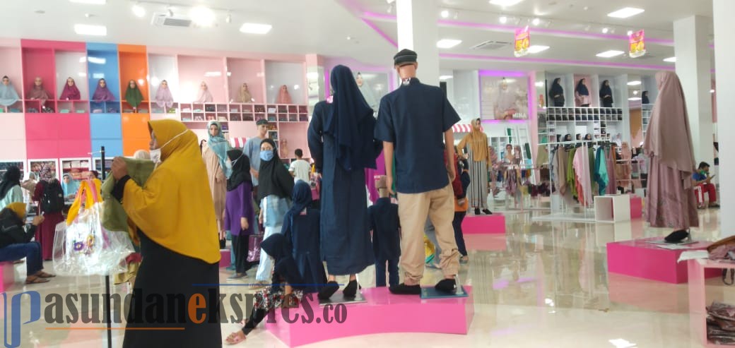 Diskon 50 Persen Rabbani Subang Mengundang Kerumunan di Tengah Wabah Covid-19