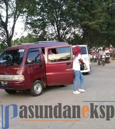 Beredar Foto Angkutan Buruh masih Ramai saat PSBB, Dishub: Kalau Melanggar Kita Tegur