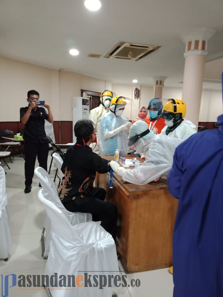 Anggota DPRD Subang Di rapid Test
