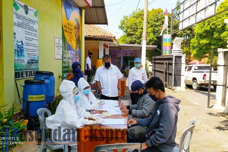 Swab Test Massal