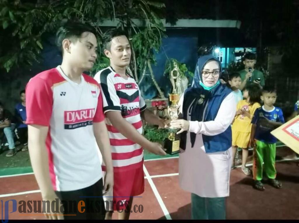 Turnamen Badminton