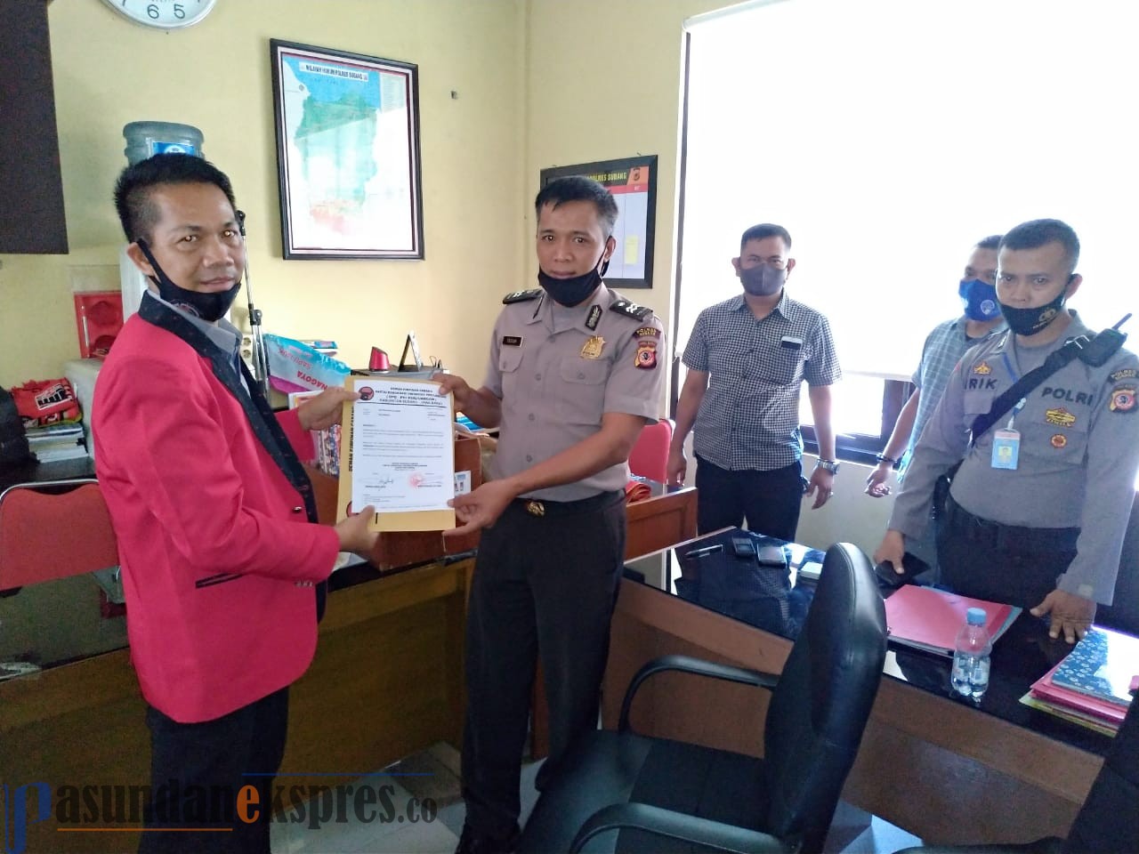 DPC PDIP Subang Laporkan Pembakaran Bendera Partai