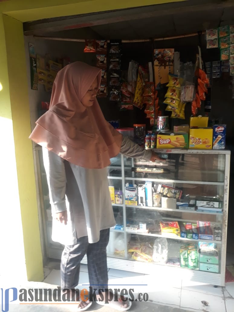 Warung Dibobol Maling, Incar Rokok dan Uang