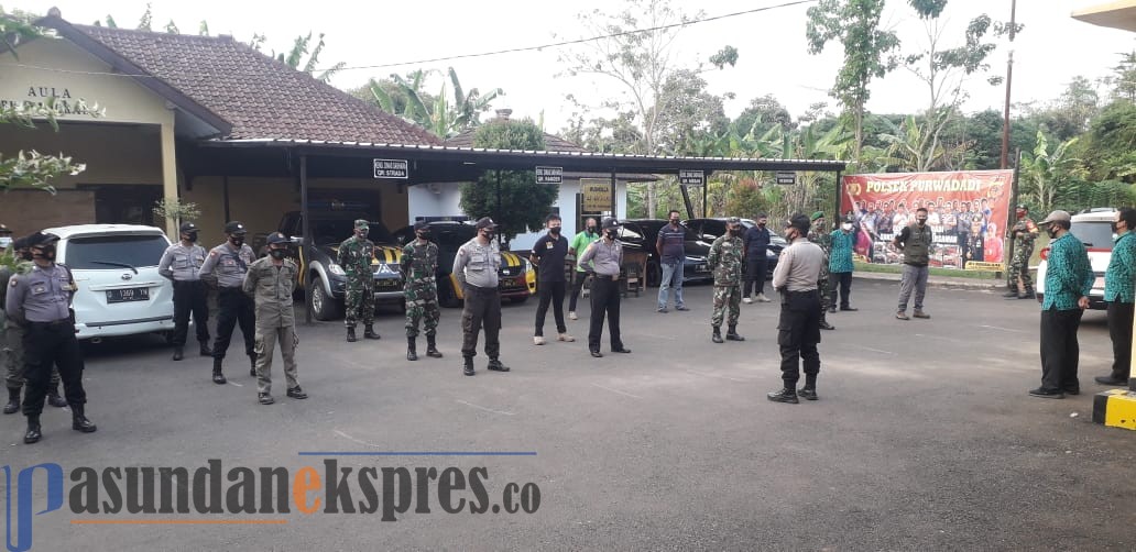 Antisipasi Kejahan di Malam Lebaran, Polsek Purwadadi Siagakan Anggota