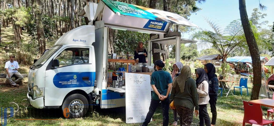 Menyesap Kopi di Alam Terbuka Sambil Wisata Keluarga