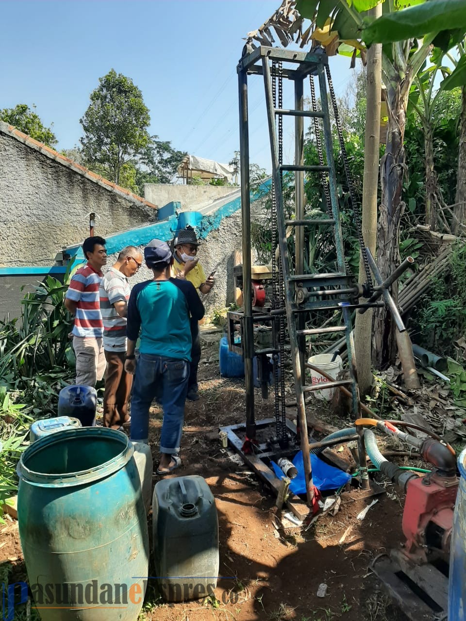 Kekeringan, Warga Gotong Royong Bangun Sumur Bor