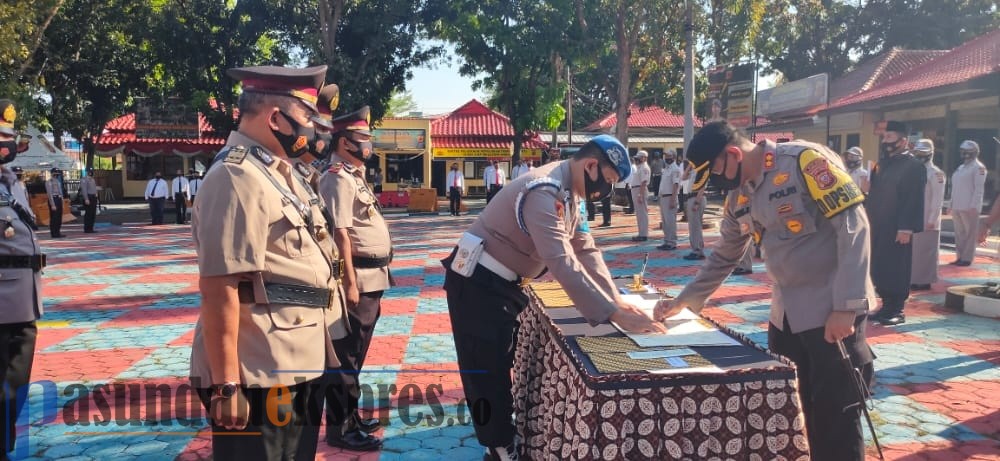 Tiga Kapolsek dan Satu Kasat di Lingkungan Polres Purwakarta Diganti