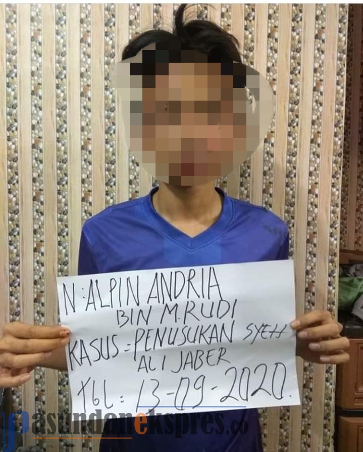 Polisi Tangkap Pelaku Penusuk Syekh Ali Jaber