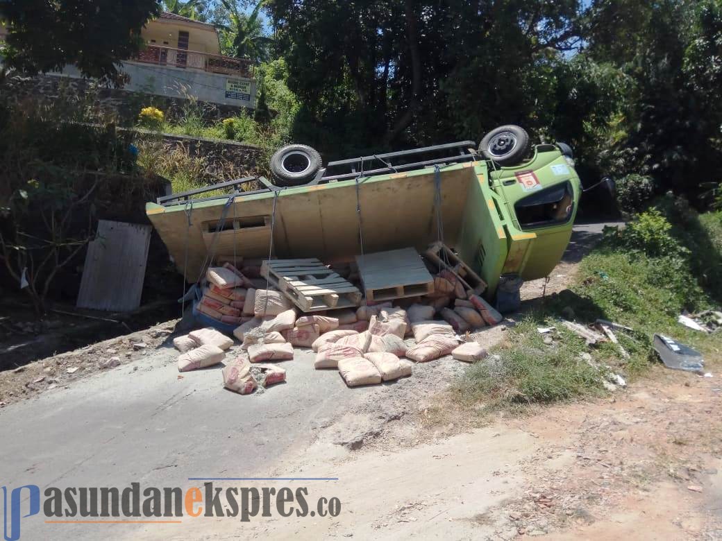 Kerap Terjadi Kecelakaan,Warga Kampung Sukamanah Minta Perbaikan Jalan Lama