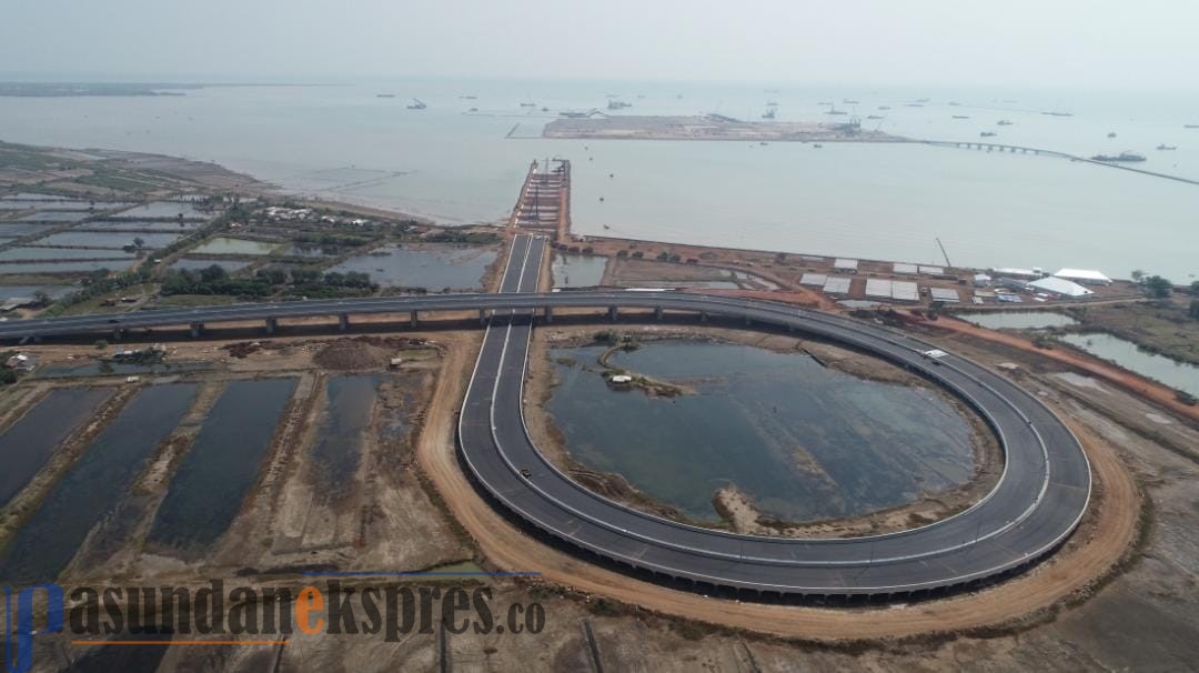 Bolong-bolong 'Tol Langit' Jelang Industrialisasi di Subang