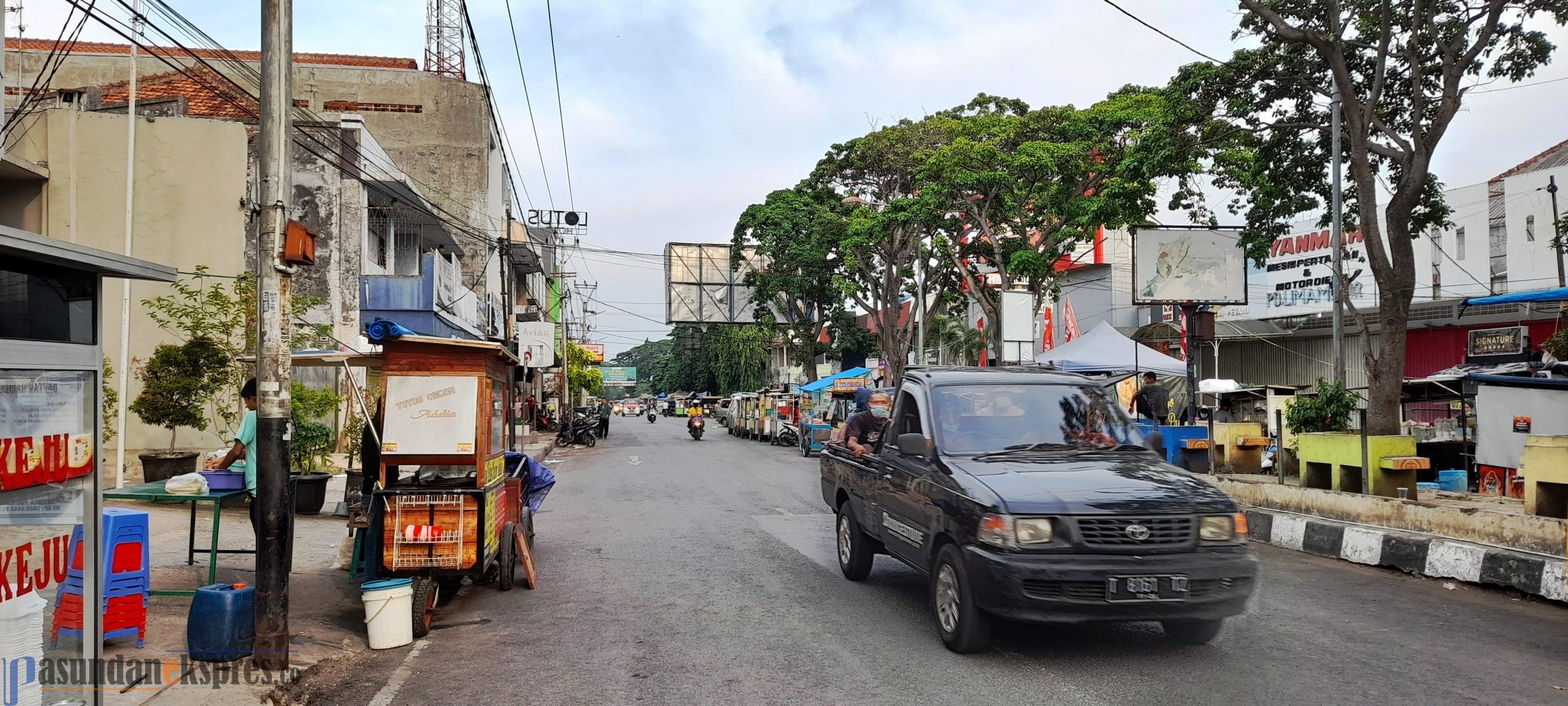 Penataan Terkesan Asal-asalan, Jalan Letjen Suprapto Minim Tempat Parkir