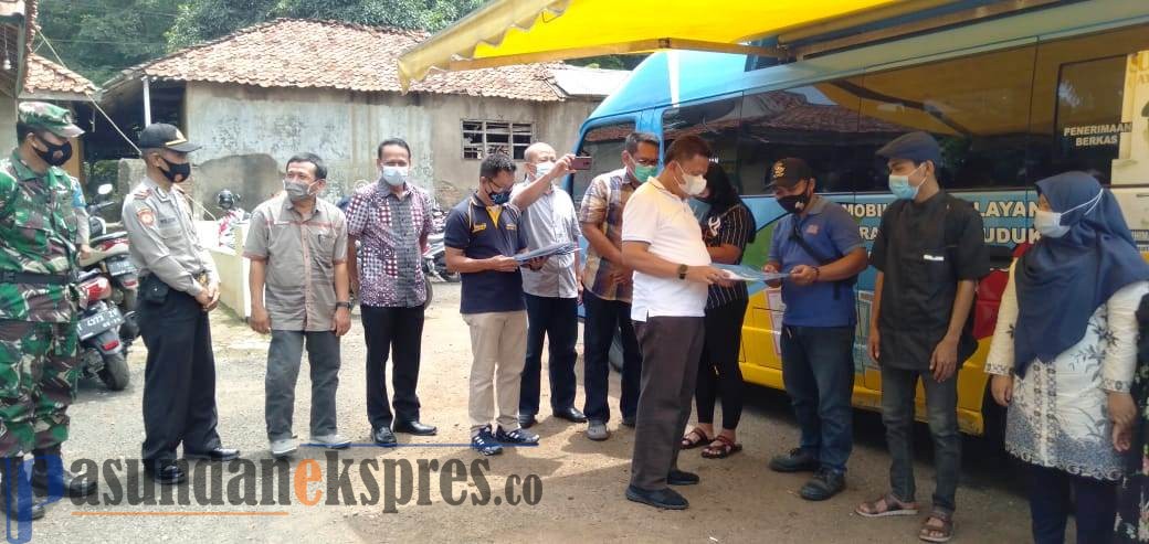 Disdukcapil Kabupaten Subang Gerakan Mobil Pelayanan Keliling ke Desa-desa