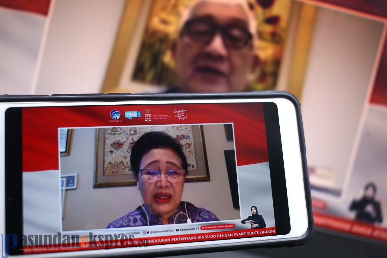 Berkenalan dengan Pahlawan Kesehatan Indonesia: Prof. Sri Rezeki Hadinegoro